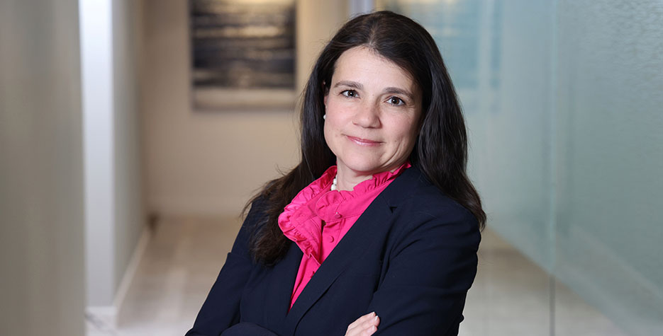 Erin L. Dickinson